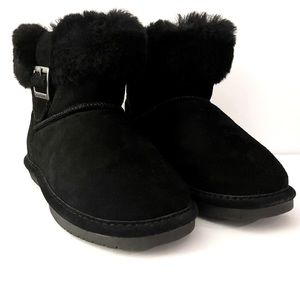 BearPaw Abby Women’s Fur Top Boots Size 8